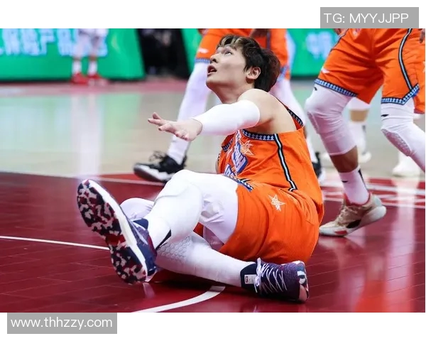 王哲林在CBA赛场的崛起与挑战：从新星到球队核心的成长之路